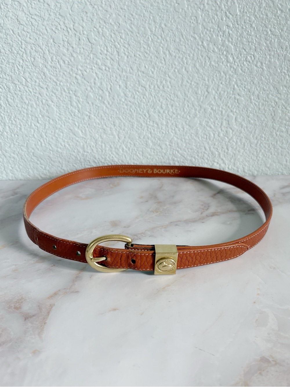80’s Vintage Dooney and Bourke Leather Brass Belt Minimalist - Picture 3 of 6